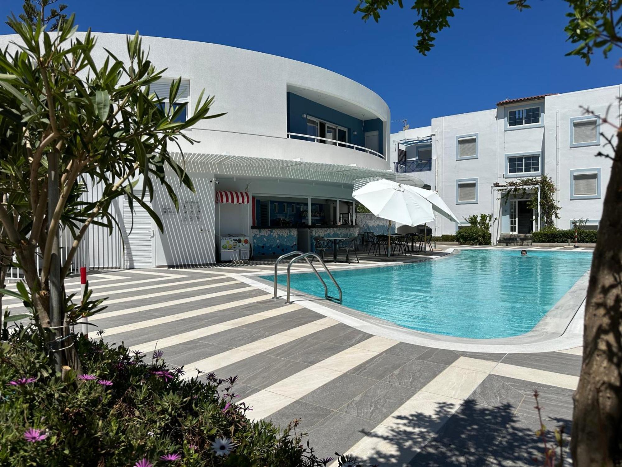 Evdokia Suites Gouves Bagian luar foto