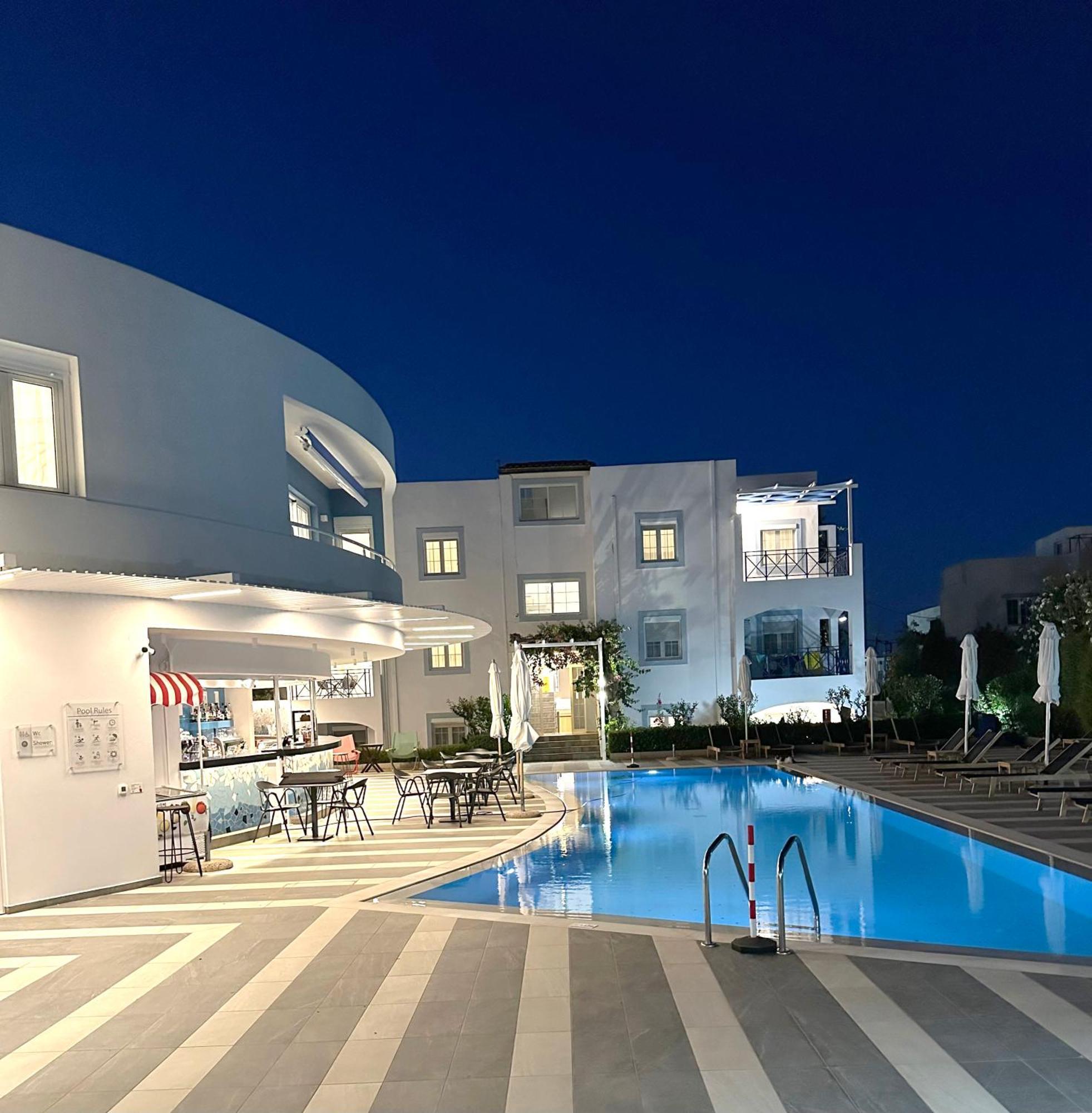 Evdokia Suites Gouves Bagian luar foto