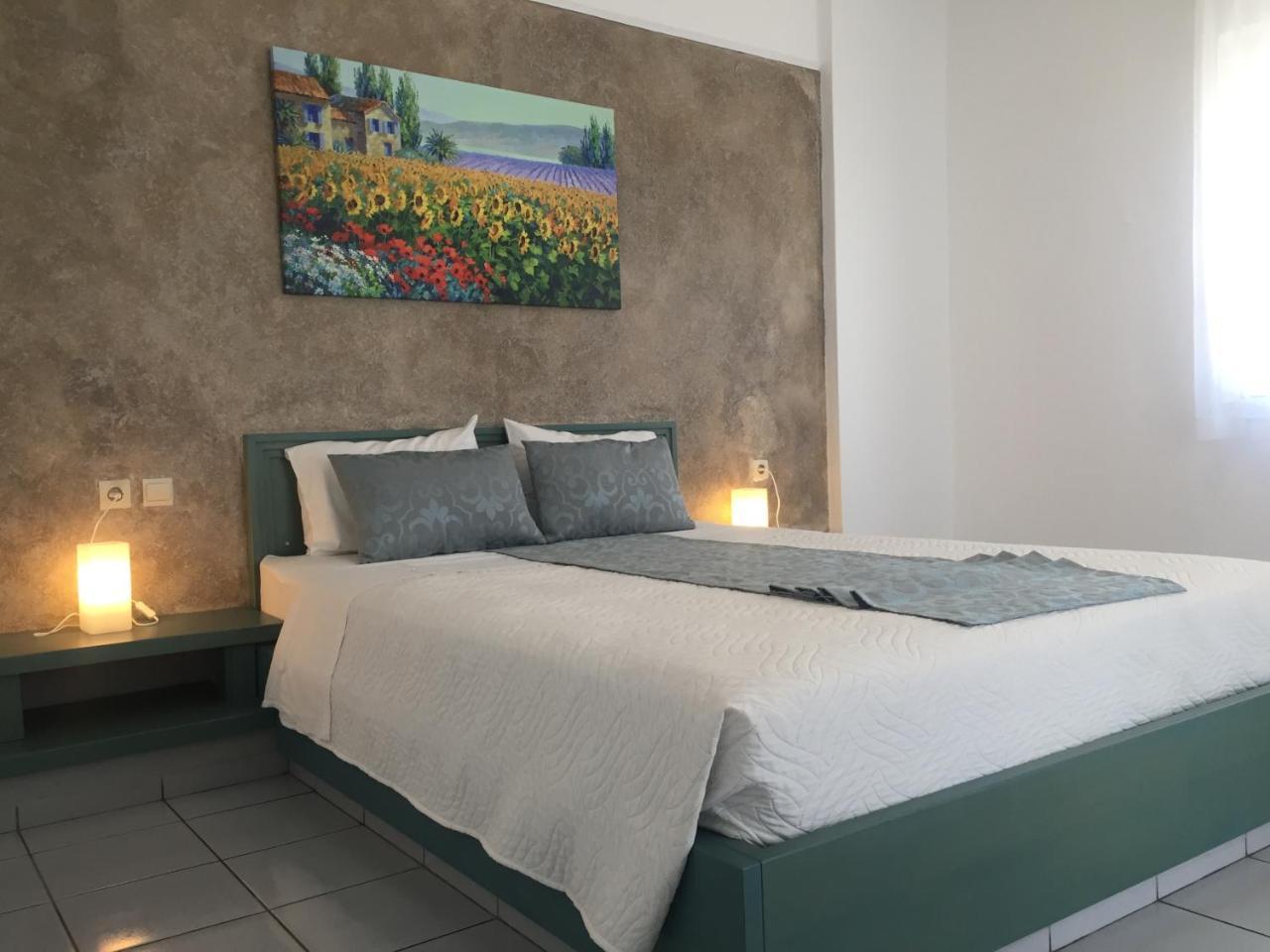 Evdokia Suites Gouves Bagian luar foto