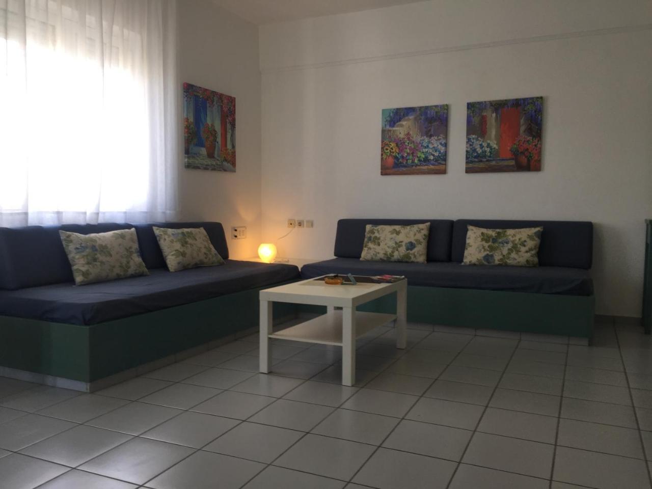 Evdokia Suites Gouves Bagian luar foto