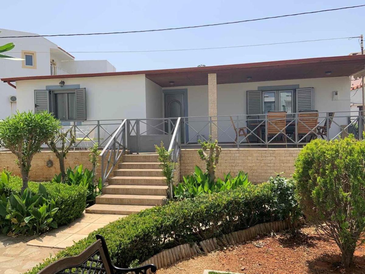 Evdokia Suites Gouves Bagian luar foto